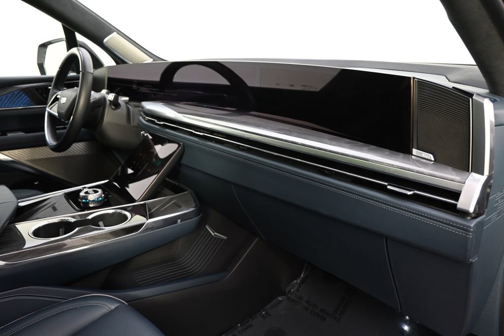 2025 Cadillac Escalade IQ Sport 2 - Photo 15