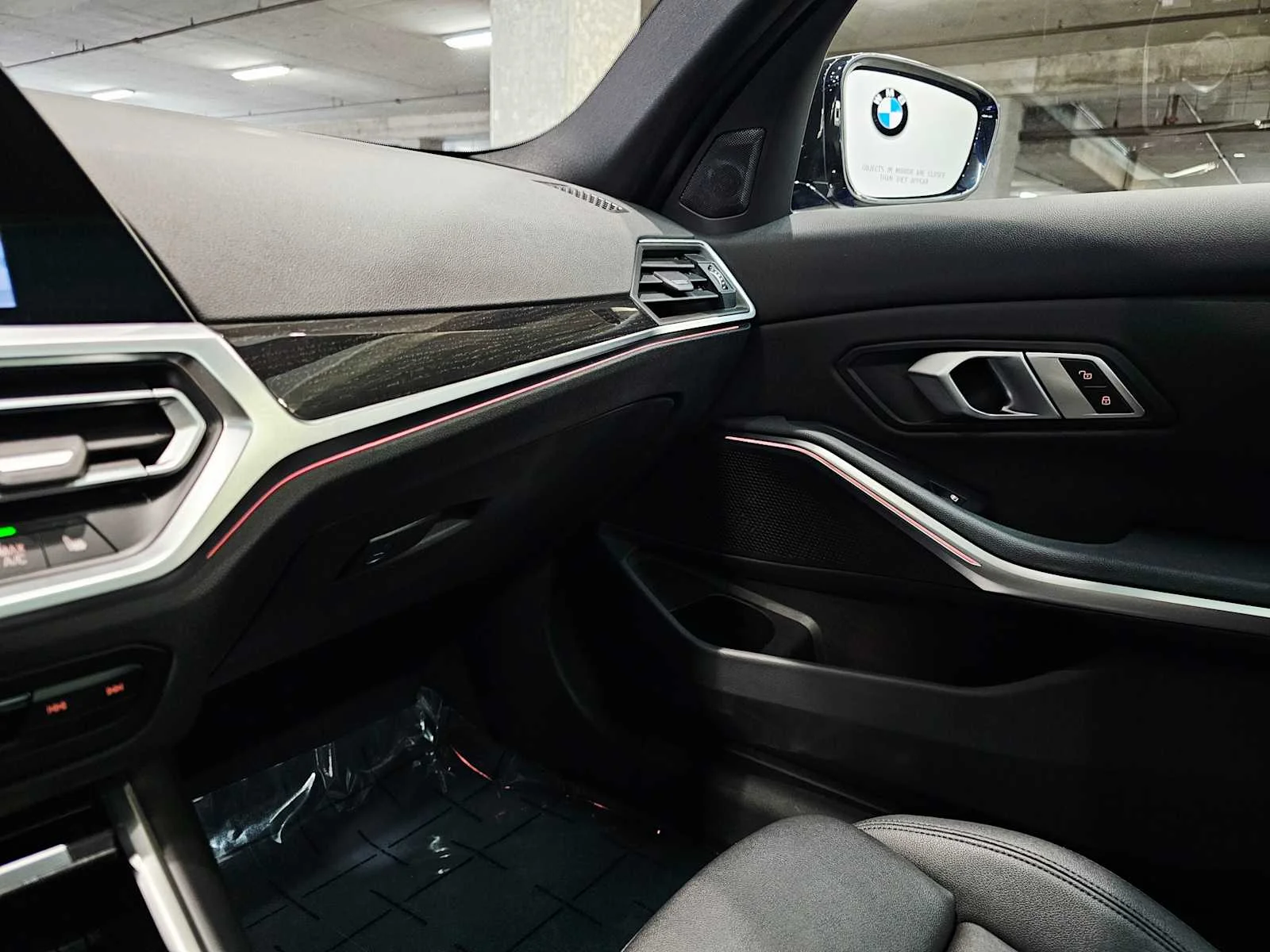Used 2021 Portimao Blue Metallic BMW xDrive image 22