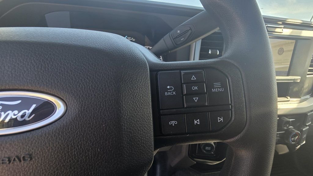 2025 Ford F-600 Super Duty Chassis Cab XL - Photo 18