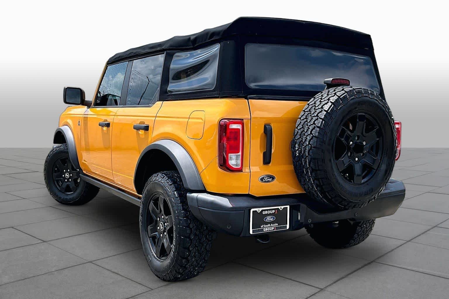 Certified Used 2022 Orange Metallic Ford Black Diamond image 12