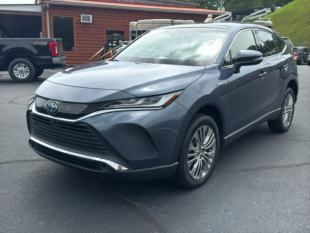 2021 Toyota Venza Limited Hybrid AWD's photo