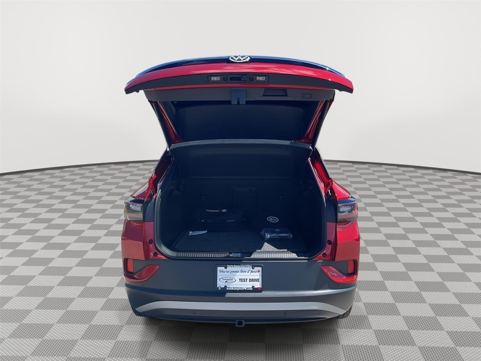 Used 2025 Aurora Red Metallic w/Black Roof (DISC) Volkswagen Pro S Plus image 32
