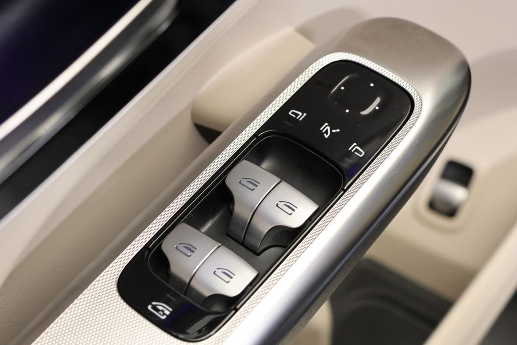 2026 Mercedes-Benz GLC Base - Photo 33