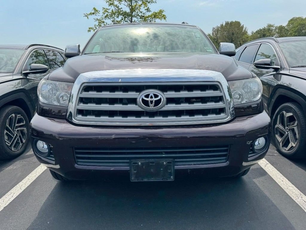 Used 2017 Red Toyota Limited image 2