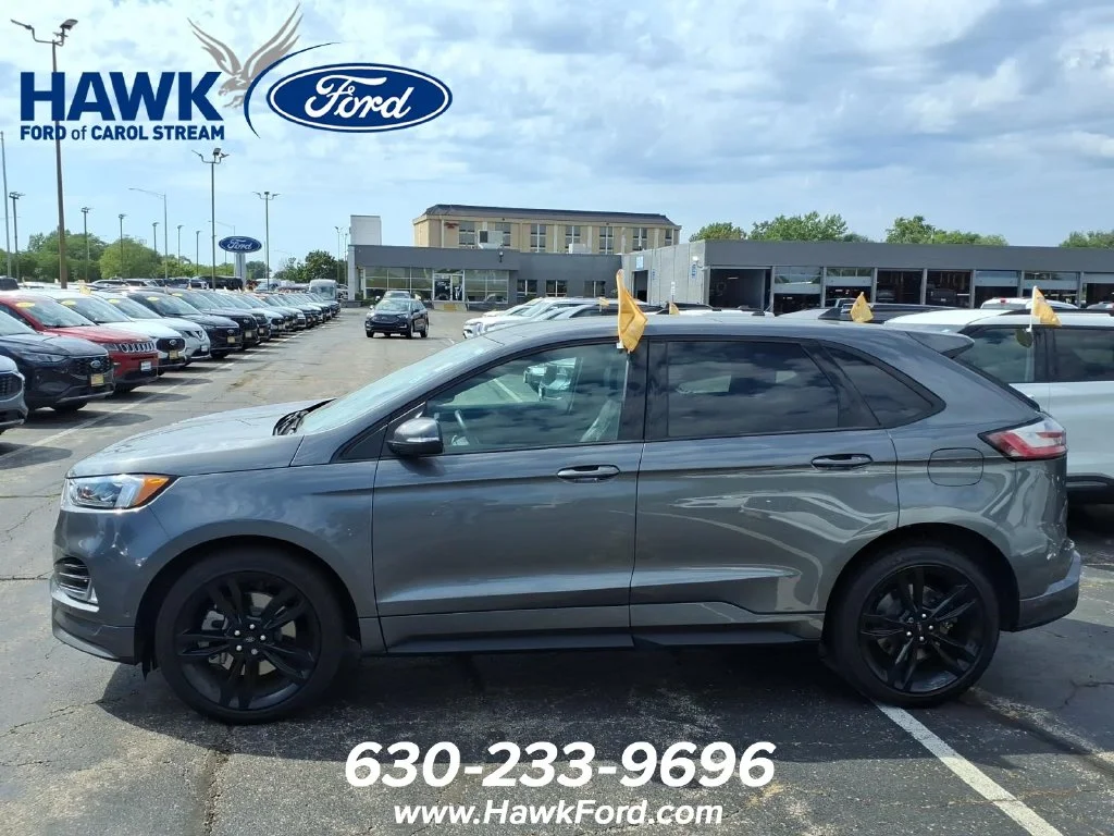 Used 2023 Gray Ford ST image 4