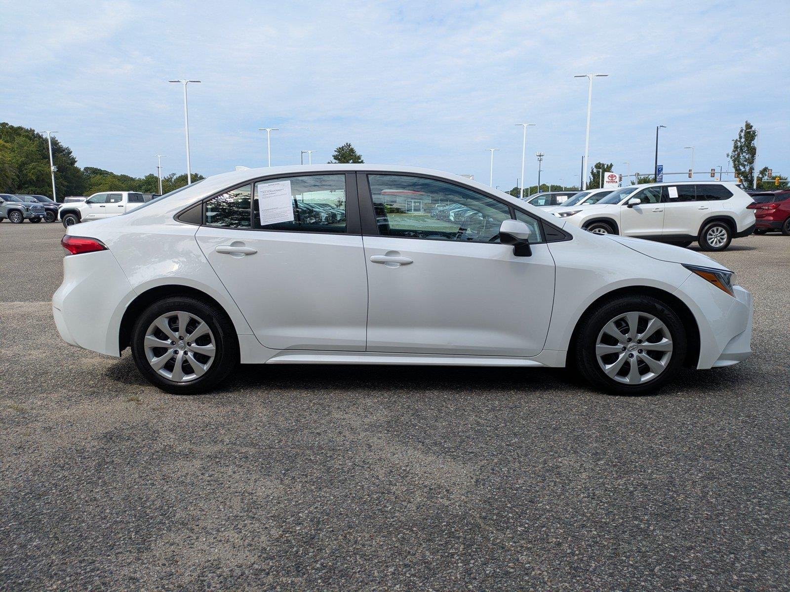 Used 2024  Toyota LE image 3