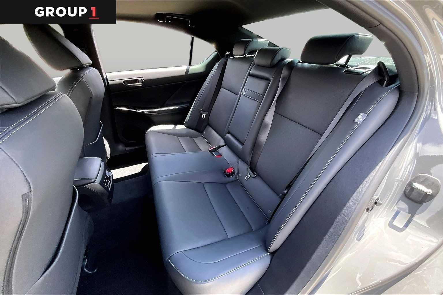 Certified Used 2025 Incognito Lexus F SPORT Design image 18