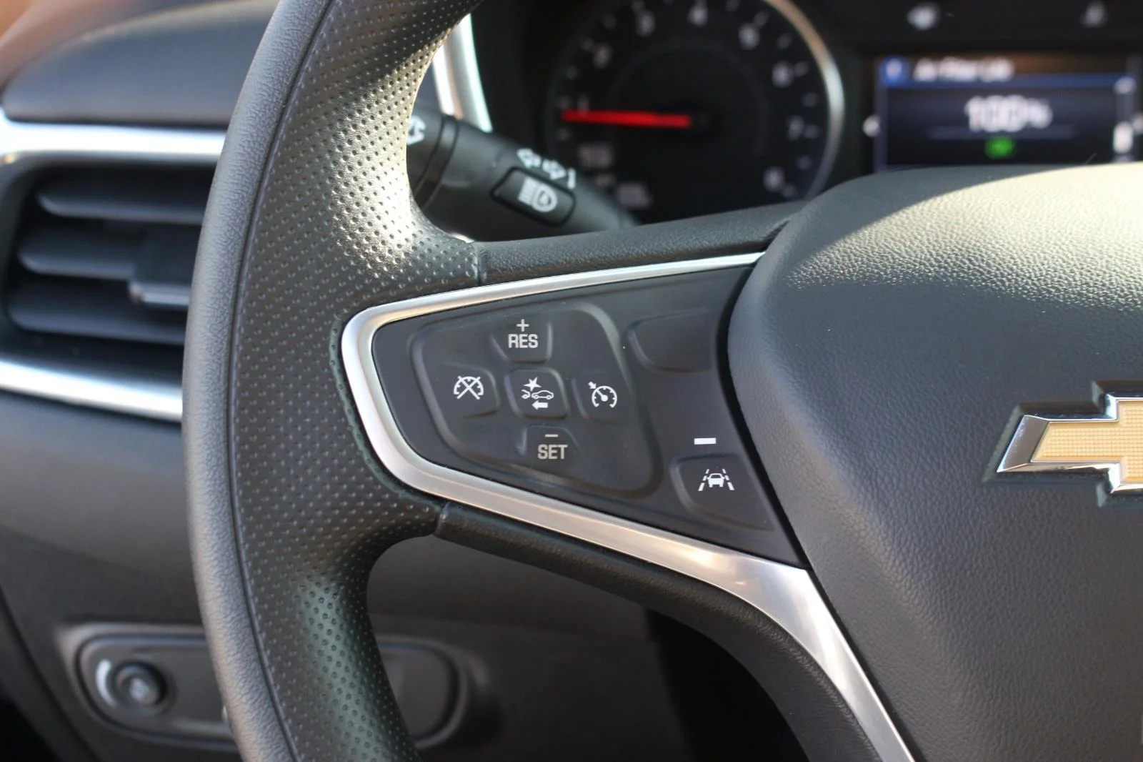 Used 2023 Mosaic Black Metallic Chevrolet LT image 20