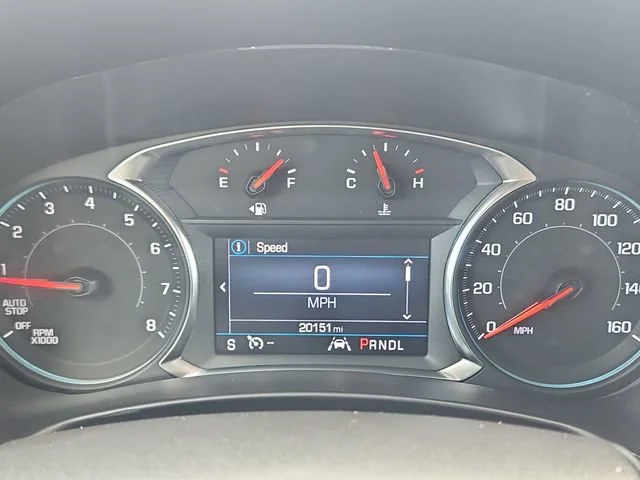Used 2024 Summit White Chevrolet LT image 15