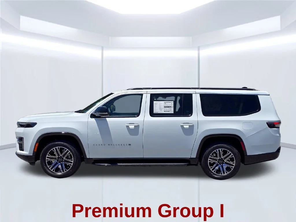 New 2026 White Jeep  image 18