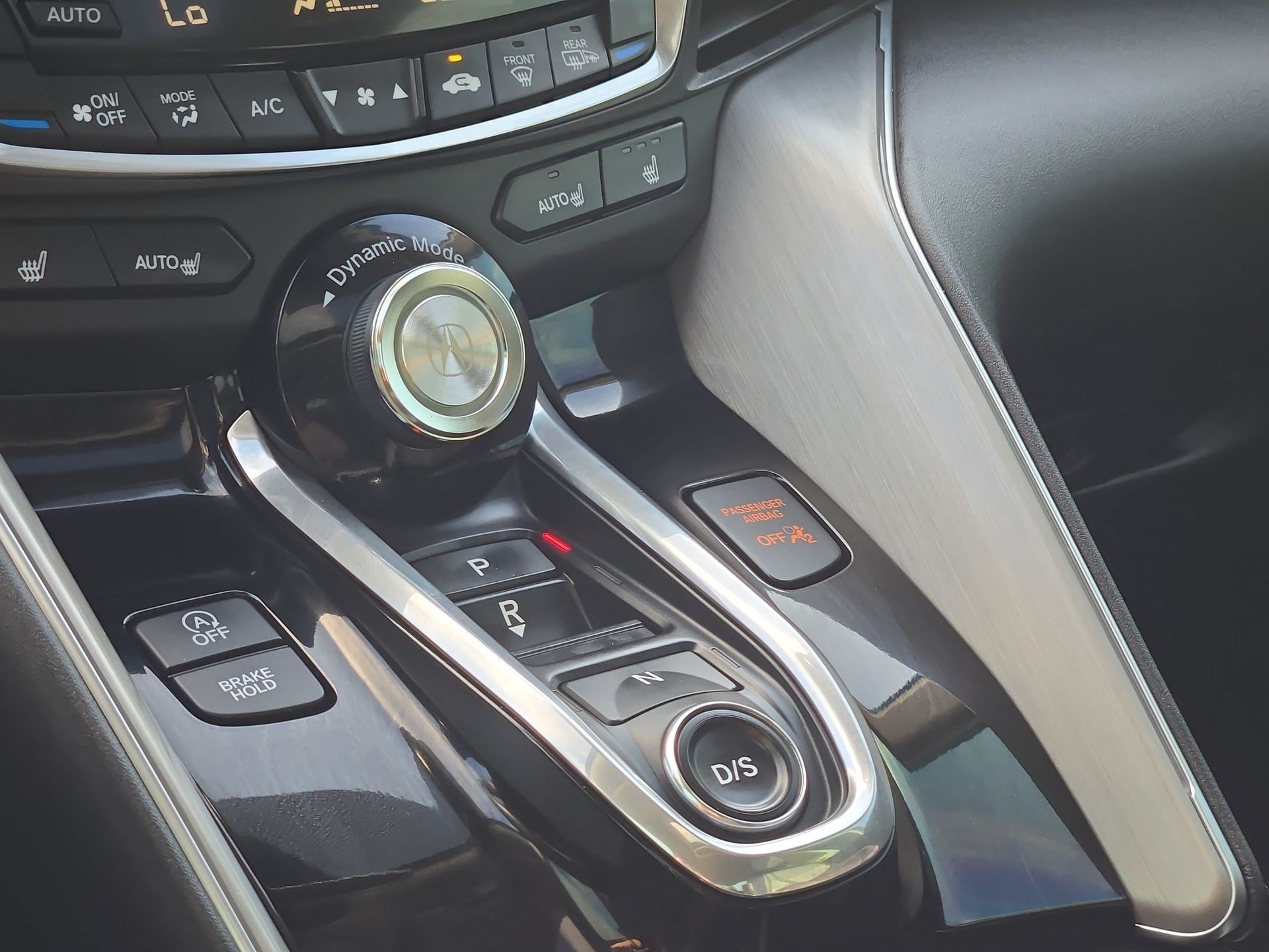 Used 2023 White Acura w/Technology Package image 27