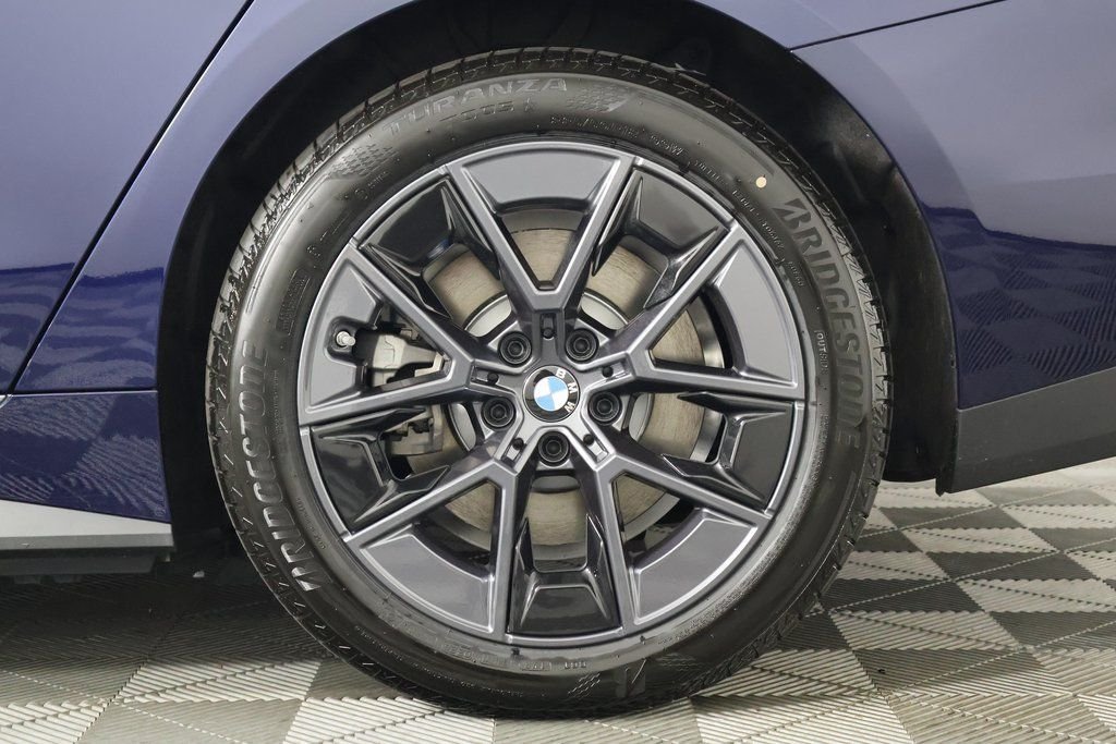 New 2026 Tanzanite Blue II Metallic BMW xDrive40 image 10