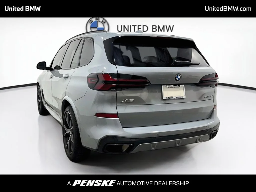 Certified Used 2024 Brooklyn Gray Metallic BMW sDrive40i image 7