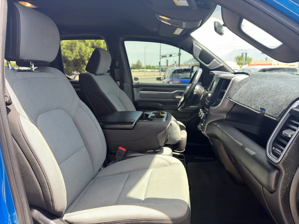 Used 2022 Hydro Blue Pearlcoat Ram Big Horn image 13