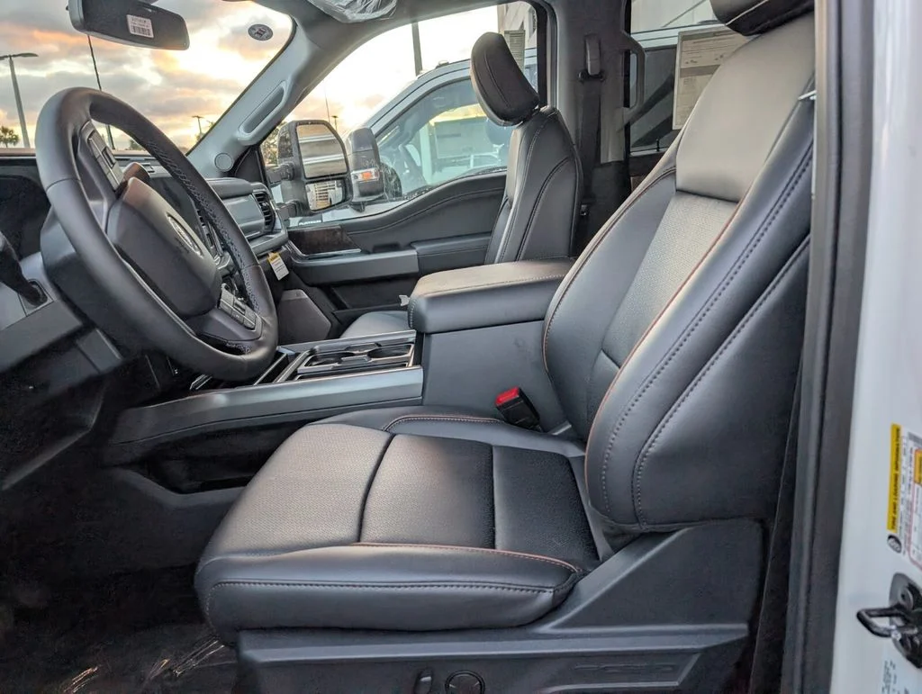 New 2026 Oxford White Ford F-350® Lariat® image 7
