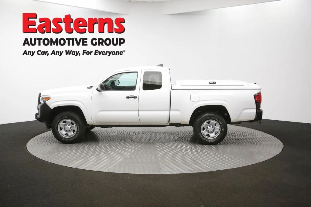 Used 2019 White Toyota SR image 56