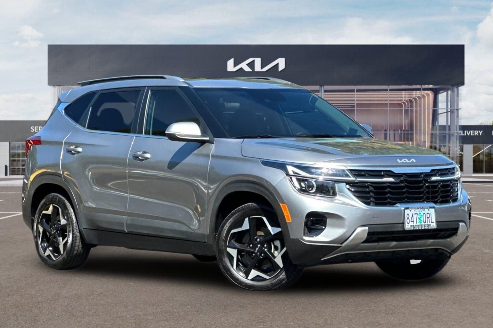 Used 2025 Gray Kia EX image 2