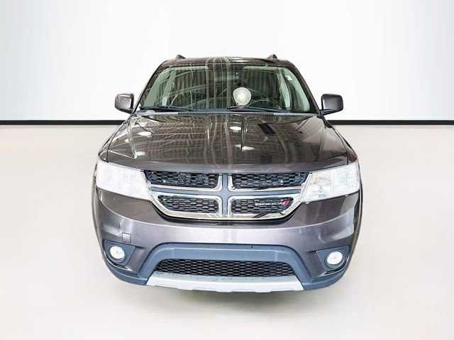 Used 2016 Granite Crystal Metallic Clearcoat Dodge SXT image 4