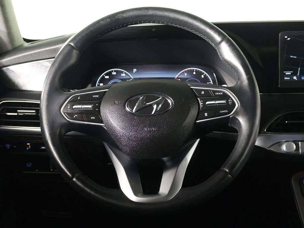 Used 2021 Black Hyundai Limited image 47