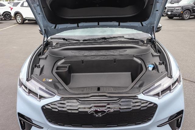 New 2026 Glacier Gray Metallic Tri-coat Ford Premium image 58