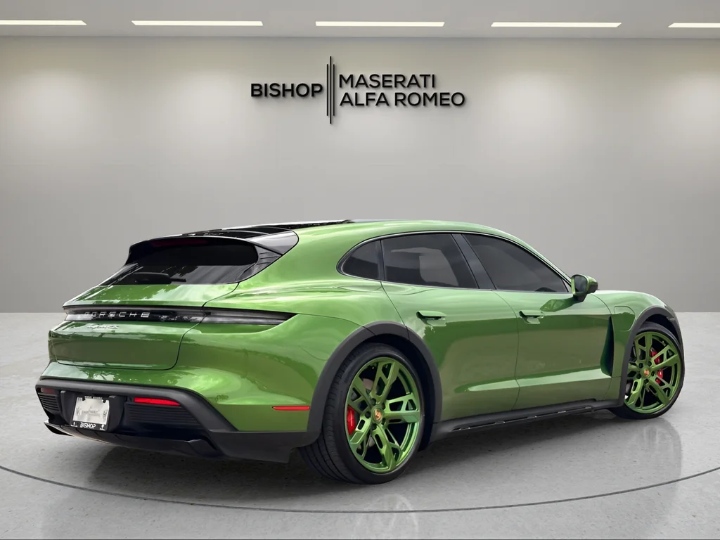 Used 2023 Green Porsche 4S image 5