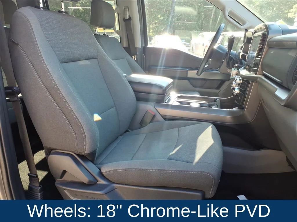 Used 2025 Gray Ford XLT image 25