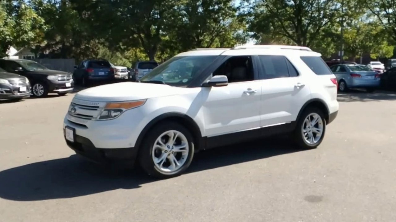2011 Ford Explorer Limited photo 3