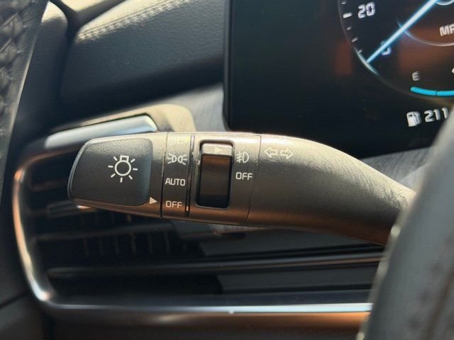 New 2025 Silver Kia SX image 41