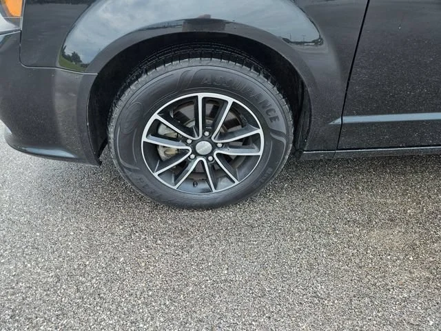 Used 2019 Black Dodge SE Plus image 27