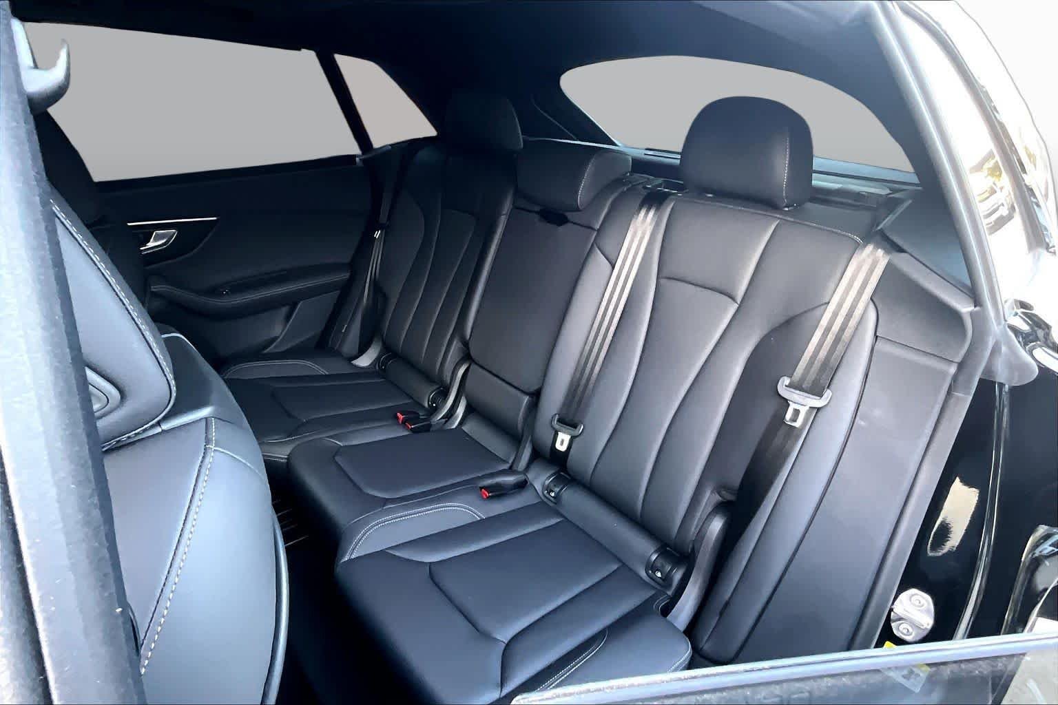 Used 2026 Mythos Black Metallic Audi Premium Plus image 19