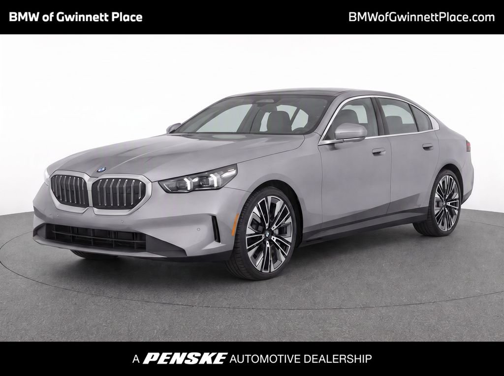 Certified Used 2026 Oxide Grey Met BMW xDrive40 image 1