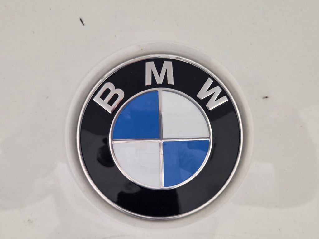 Certified Used 2020 Alpine White BMW sDrive30i image 32