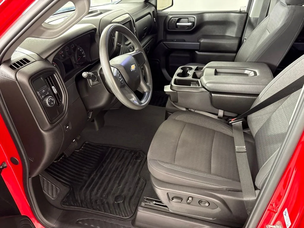 Used 2025 Red Chevrolet Custom image 27