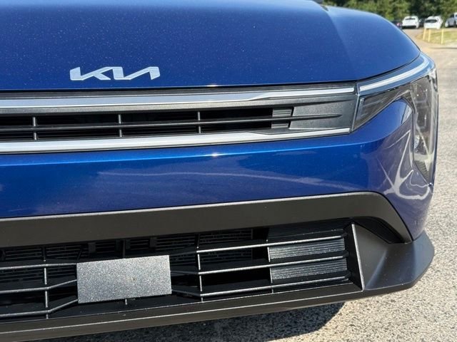 Used 2025 Blue Kia LXS image 3