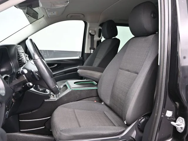 Used 2020 Black Mercedes-Benz Passenger image 7