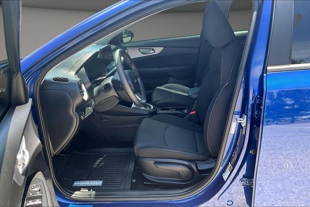 Used 2023 Blue Kia LXS image 22