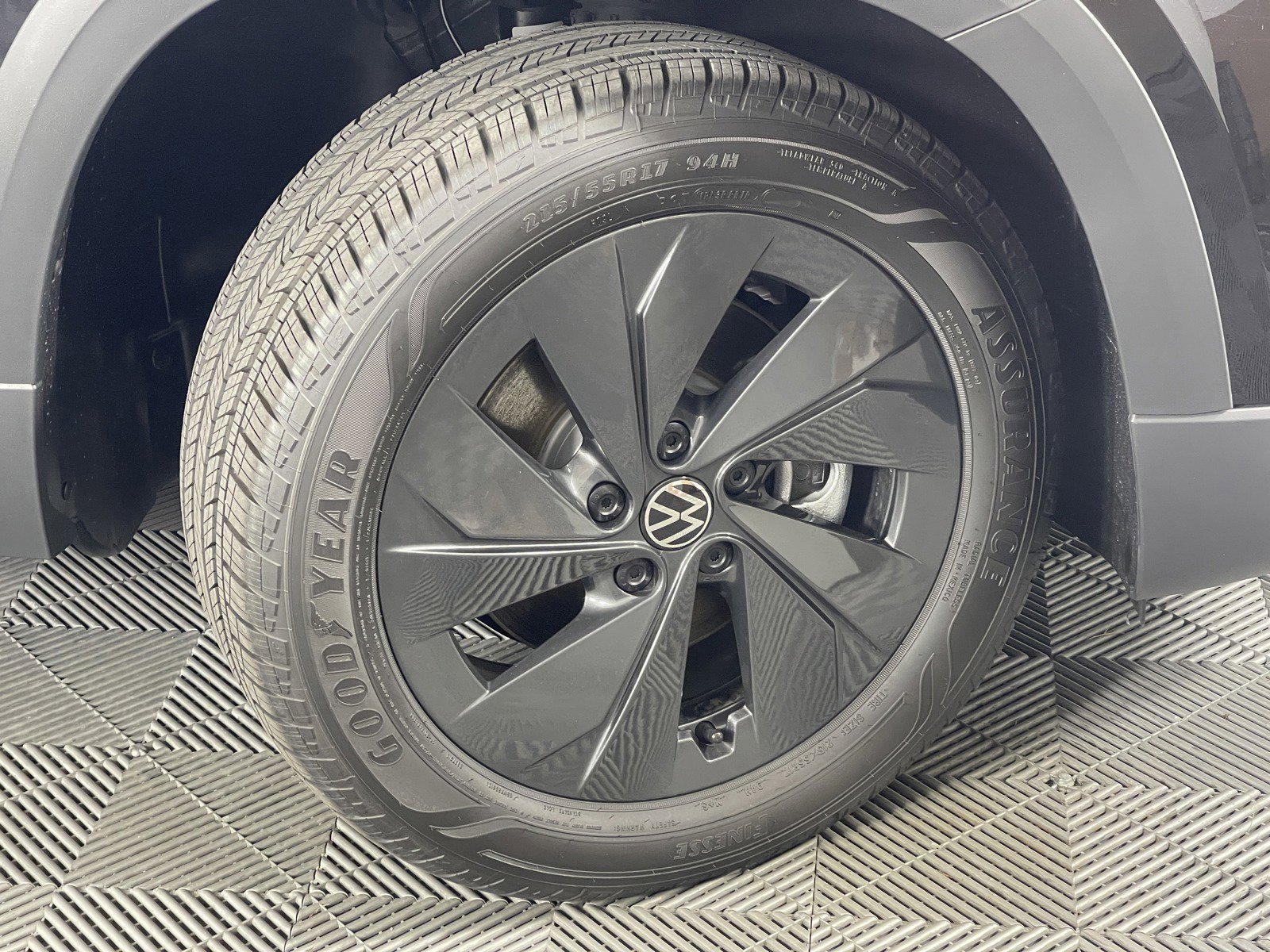 2025 Volkswagen Taos S - Photo 6