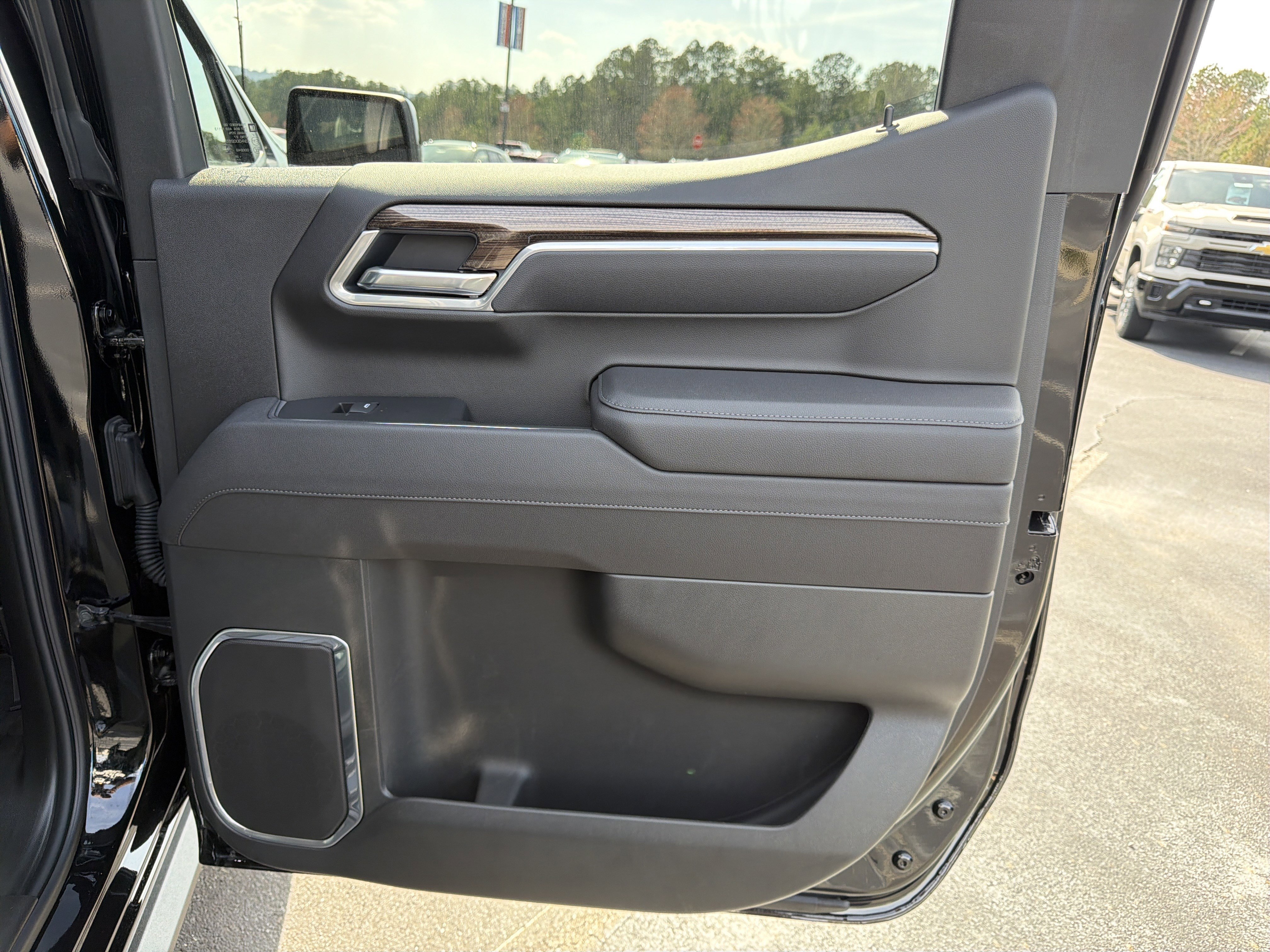 2025 Chevrolet Silverado 1500 RST - Photo 16