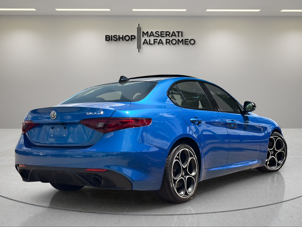 Used 2023 Blue Alfa Romeo Veloce image 4