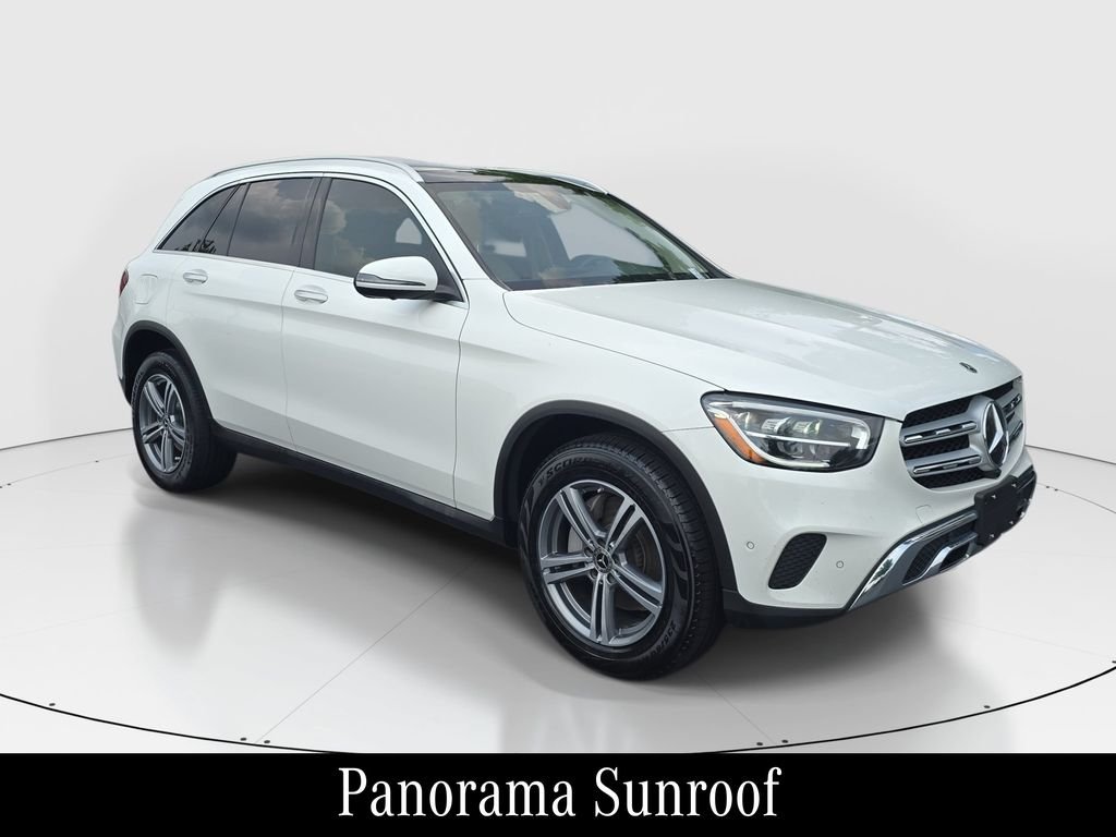 Used 2021  Mercedes-Benz GLC 300 image 3