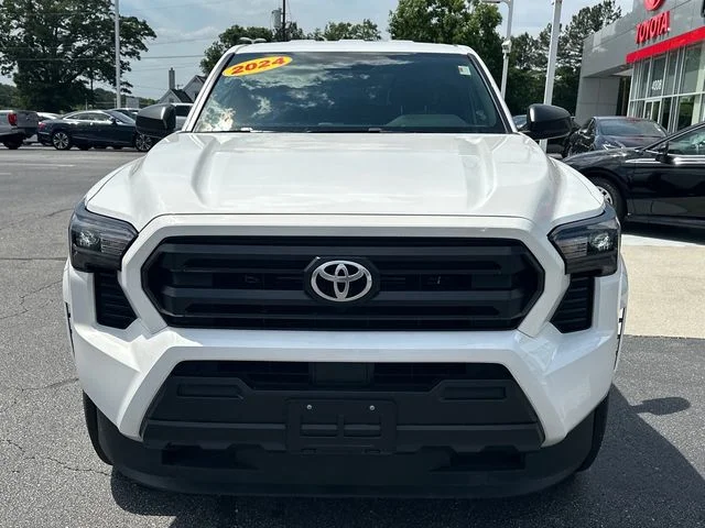 Used 2024 White Toyota SR image 4