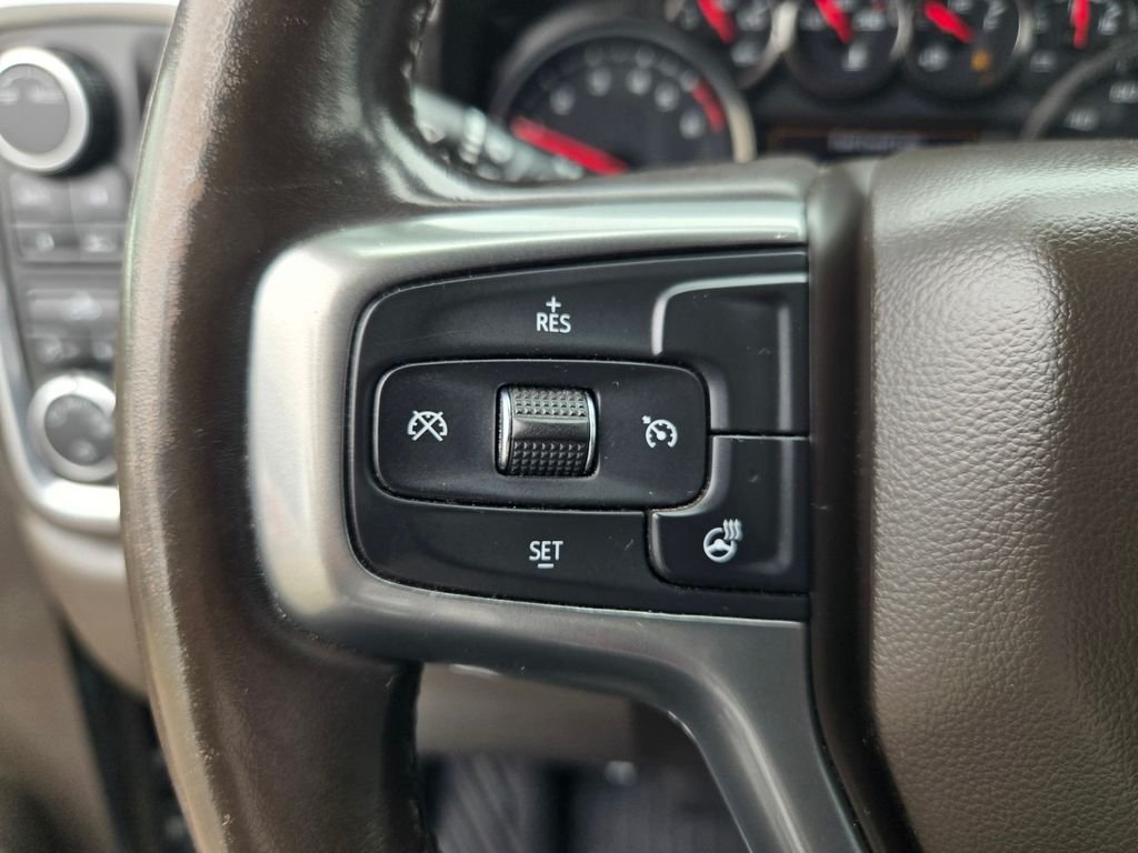 Used 2021 Gray Chevrolet LT image 19
