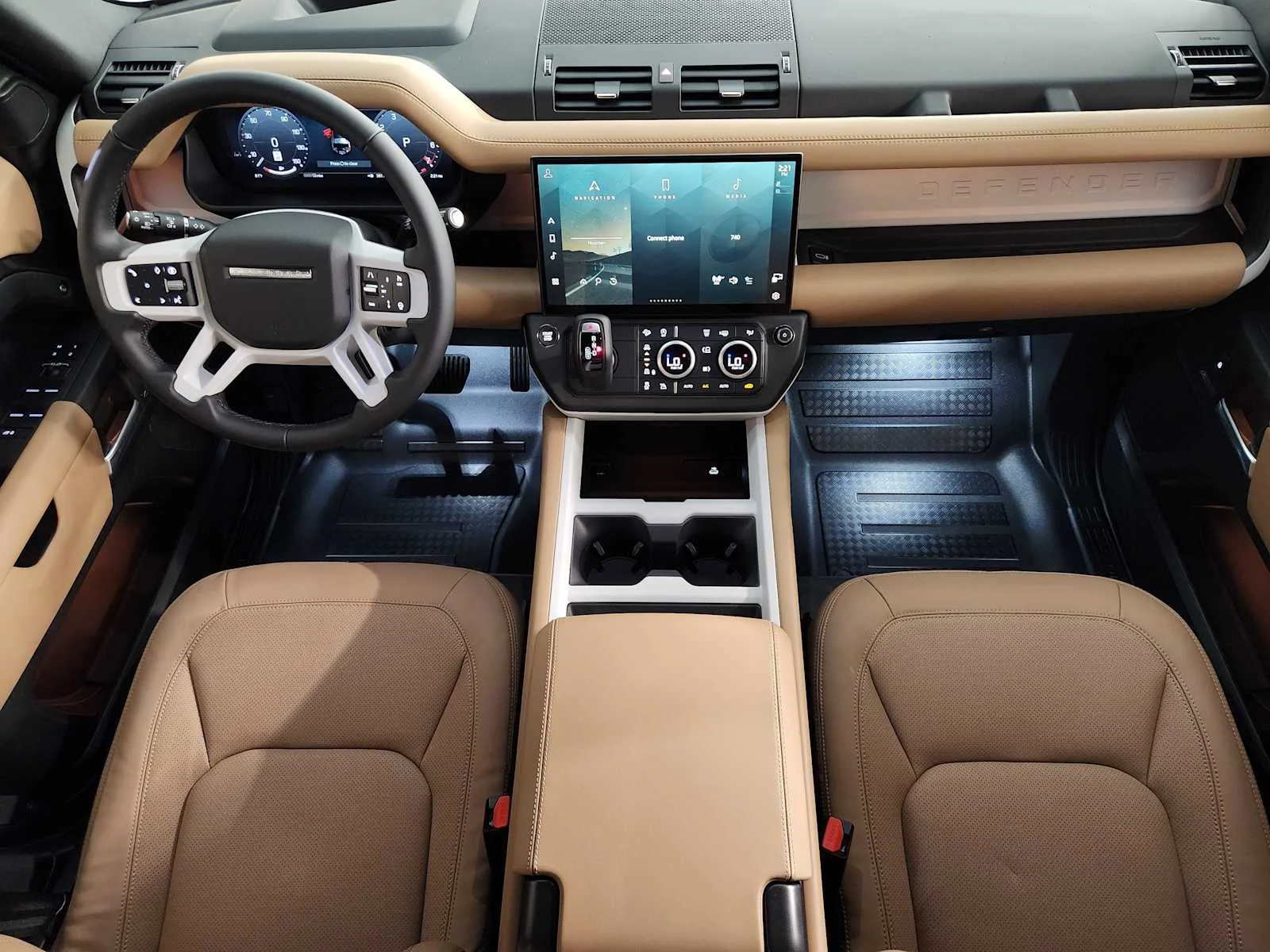 New 2026 Carpathian Grey Premium Metallic Land Rover X-Dynamic SE - 130 P400 image 6