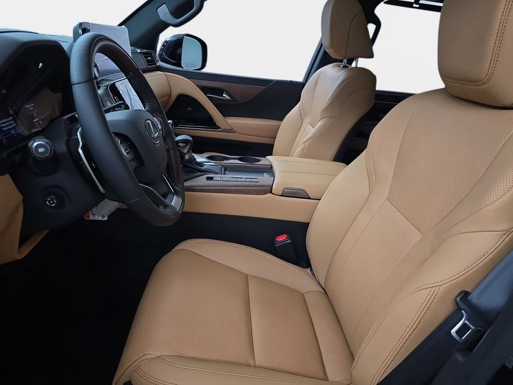 New 2026 Black Lexus 600 Luxury image 15