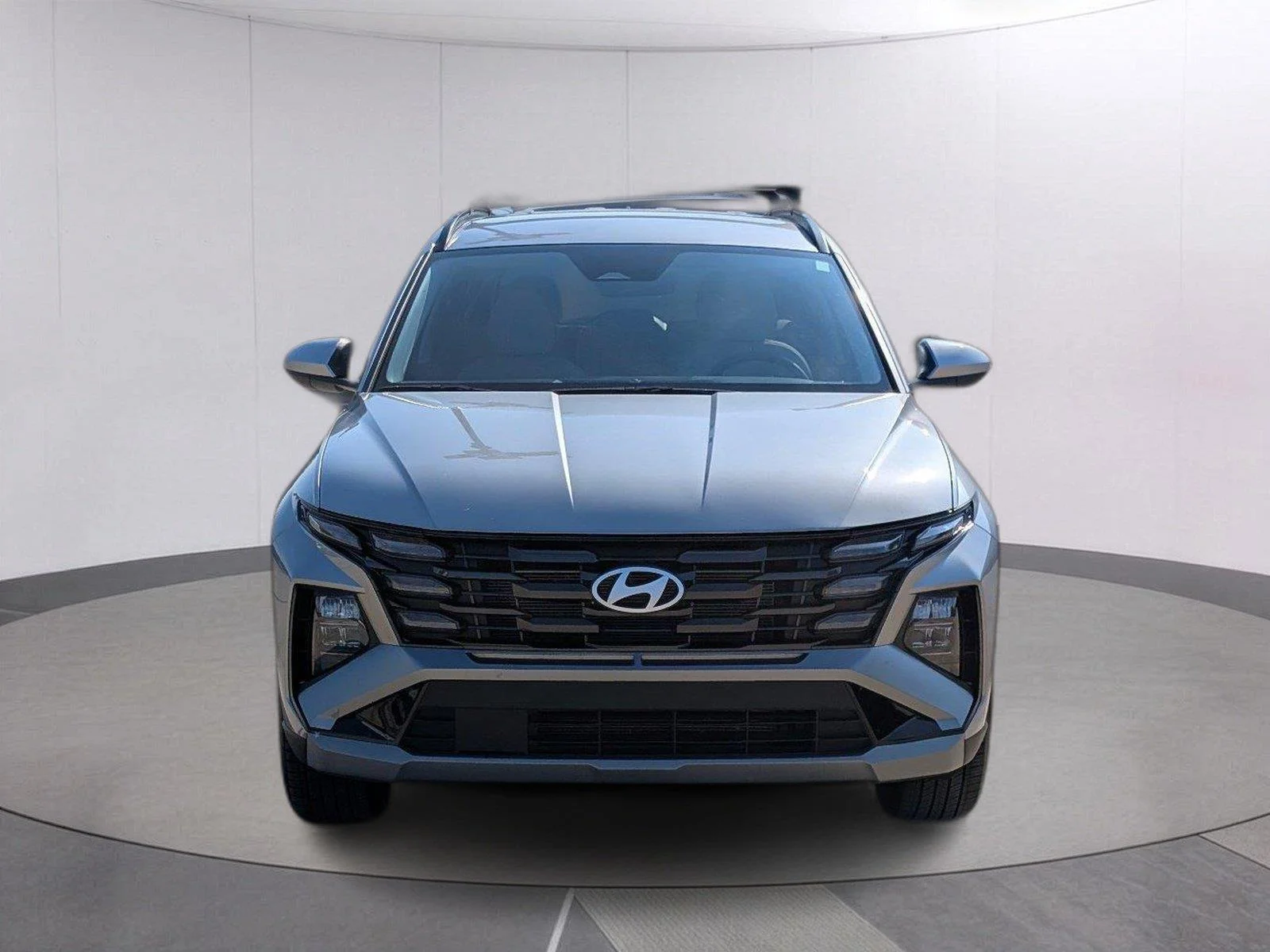Used 2025 Shimmering Silver Hyundai SEL image 10