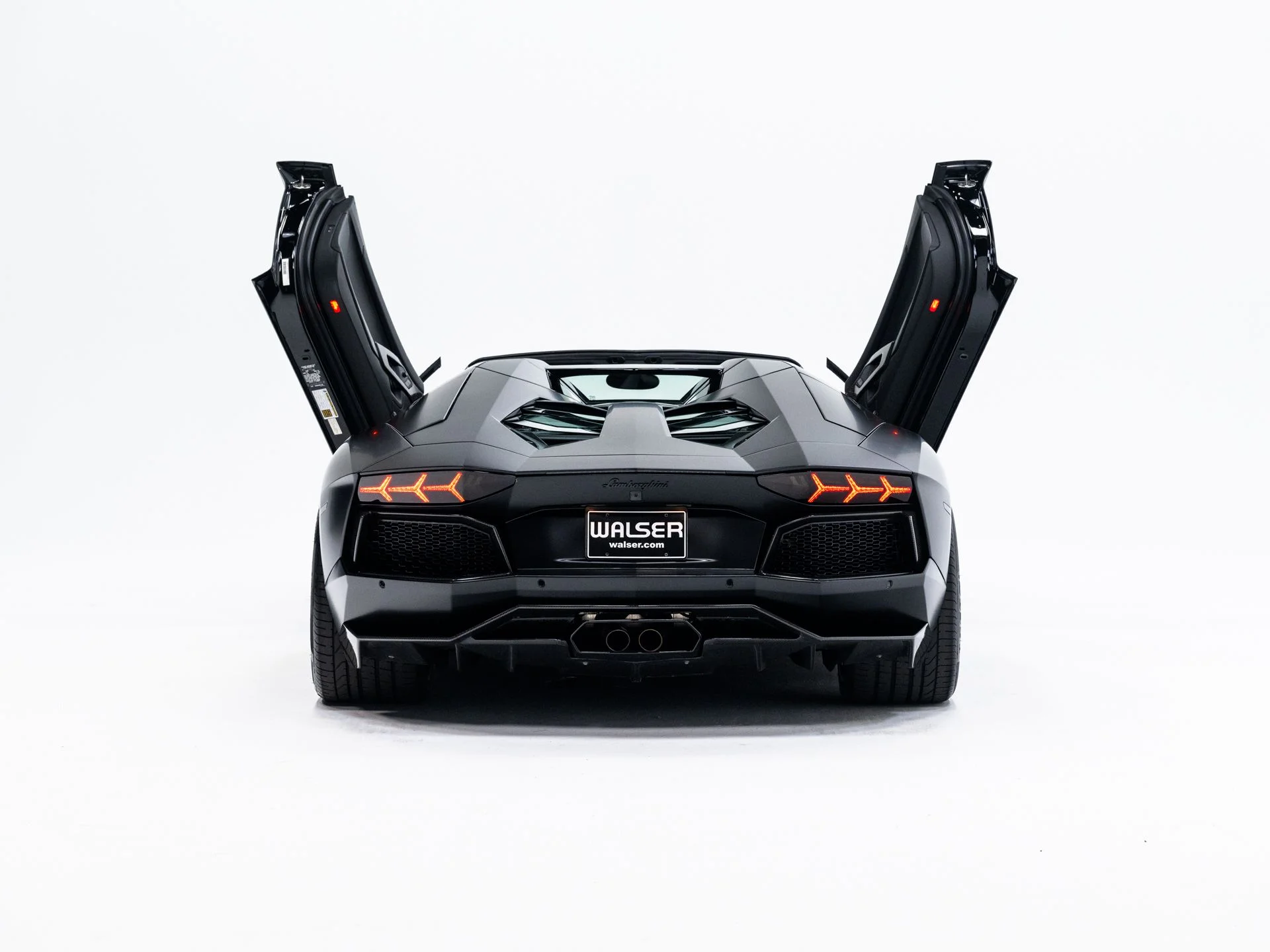 Used 2014  Lamborghini Roadster image 8