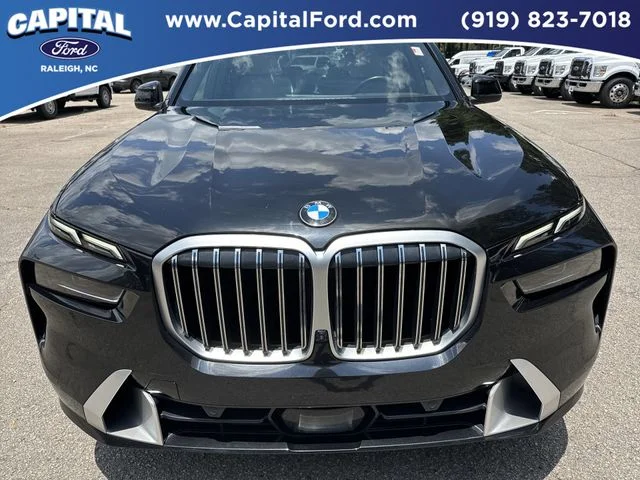 Used 2023 Black BMW xDrive40i image 10