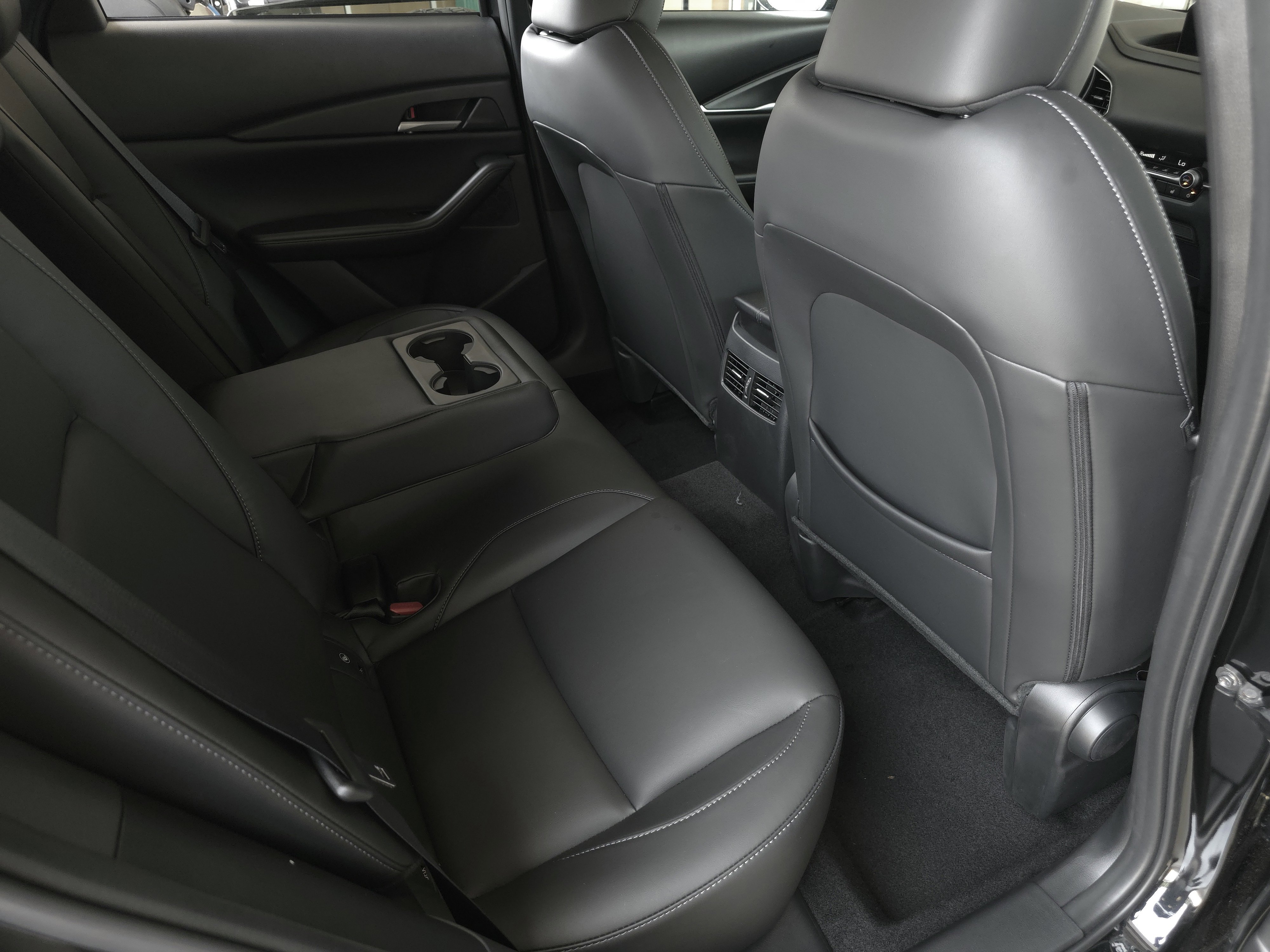 New 2026 Jet Black Mica Mazda 2.5 S Select Sport AWD image 33