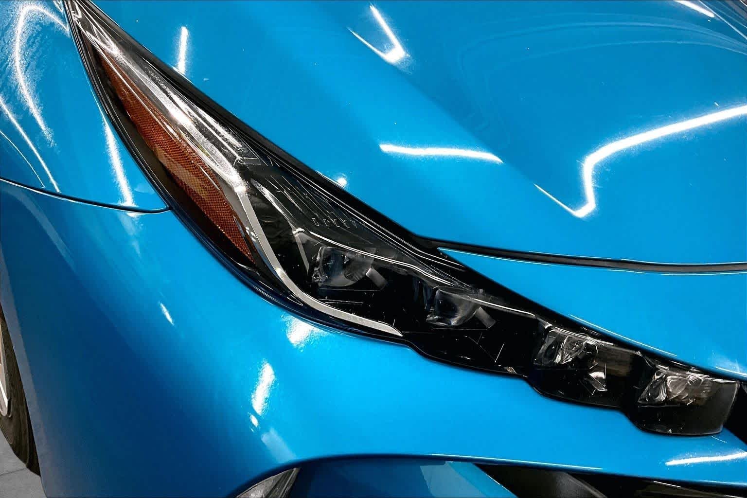 Used 2017 Blue Magnetism Toyota Premium image 26