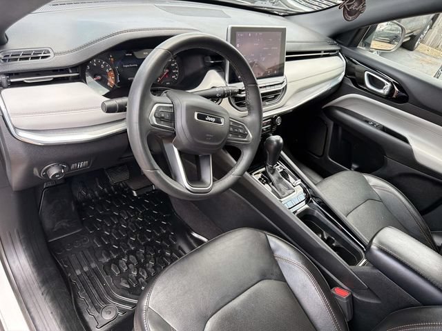 Used 2023 Bright White Clea Jeep Limited image 22